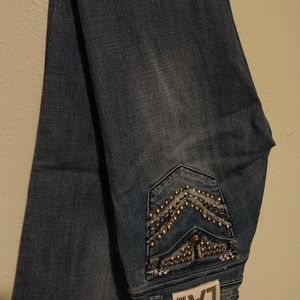 LA idol jeans